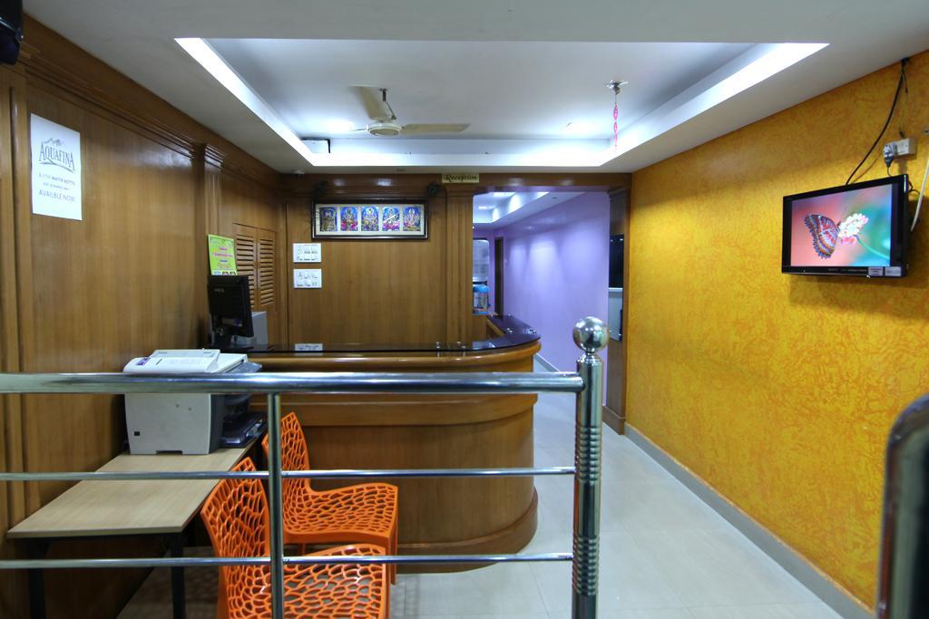 Pearl Guest House Madras Buitenkant foto