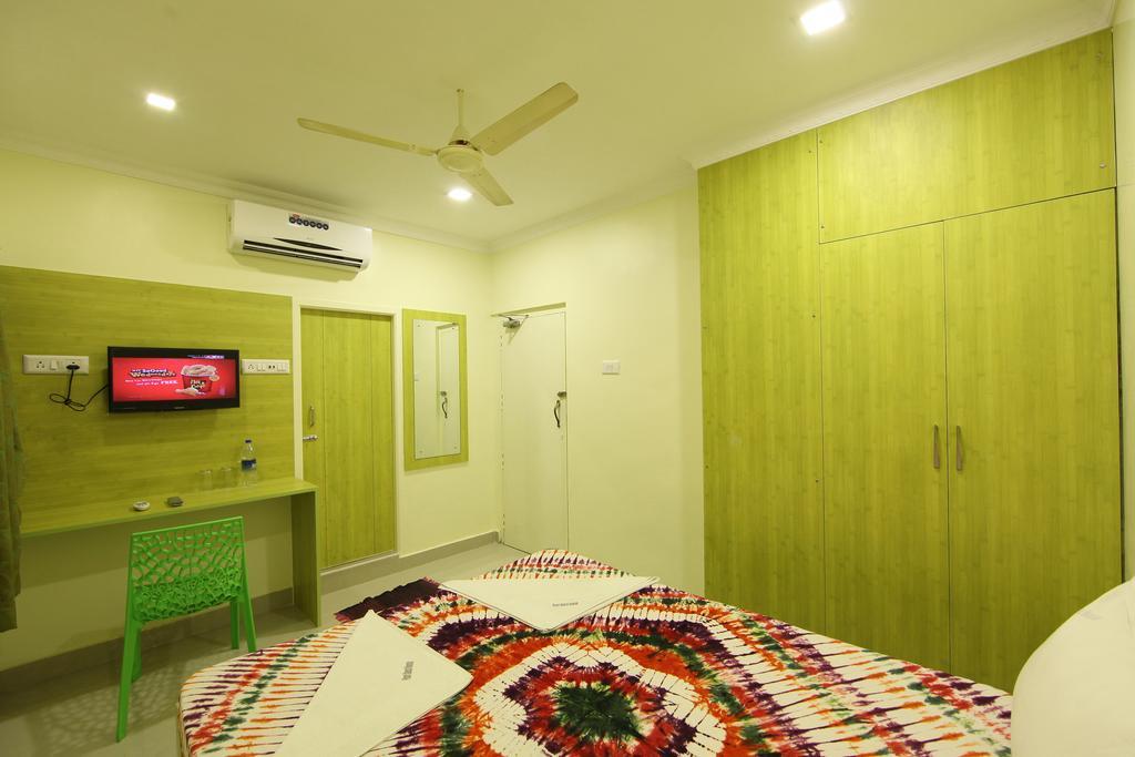 Pearl Guest House Madras Kamer foto